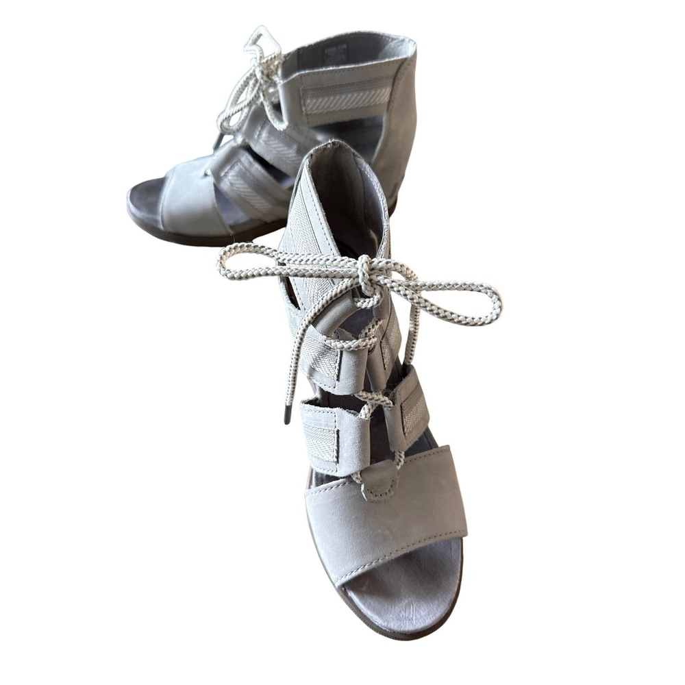 Sorel Joanie II Lace Up Wedge Sandals Ash‎ Gray Sz 7.5 Suede Leather Open Toe
